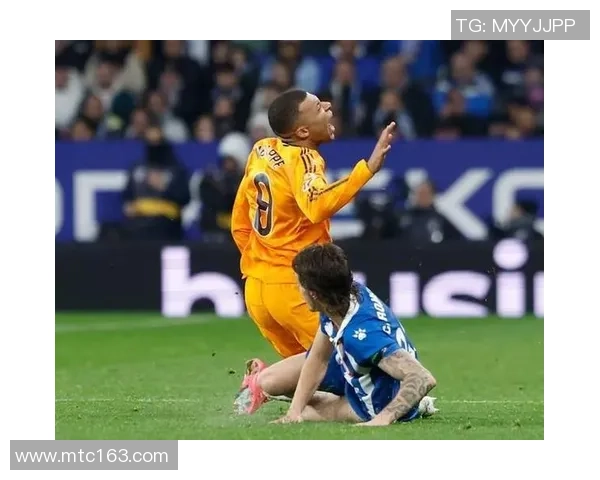 意甲焦点战国米大胜皇马乌龙球引发争议判罚全场沸腾